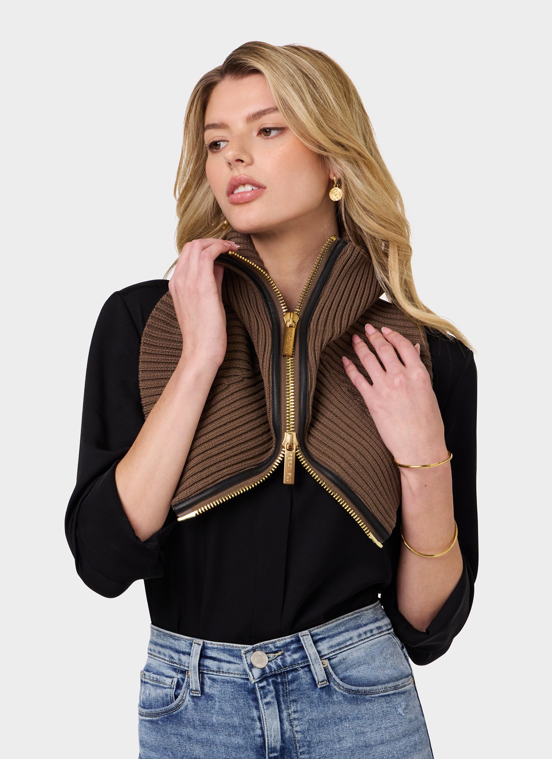 The Perci Blu™ Classic Oak & Brown Gold